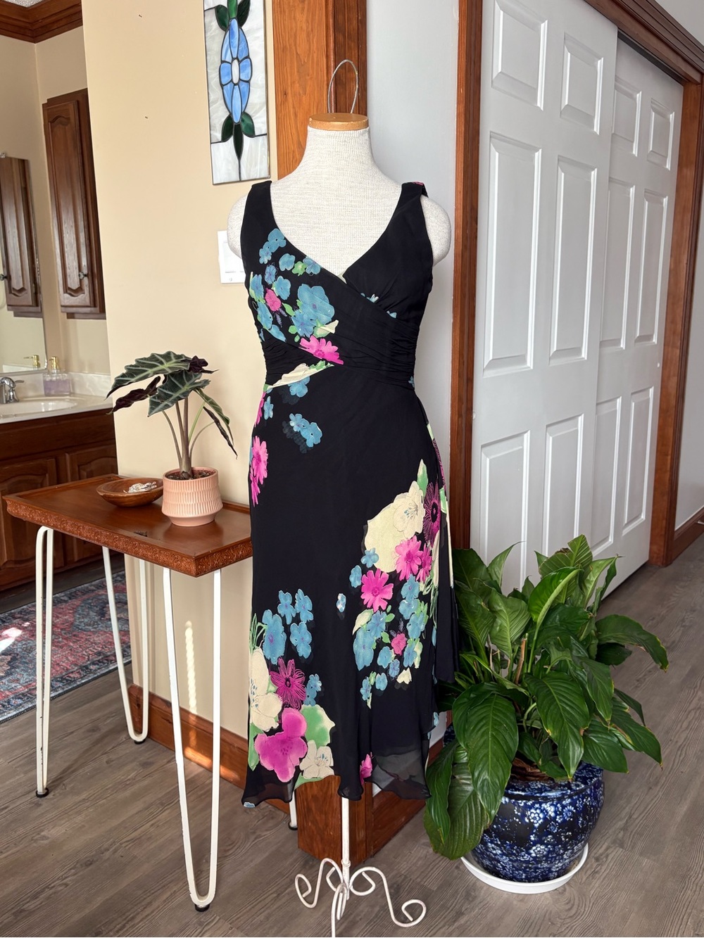 Vintage Floral Dress with Asymmetrical Hem from Jones New York